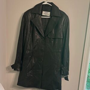 Elegant Black Leather Jacket for Women